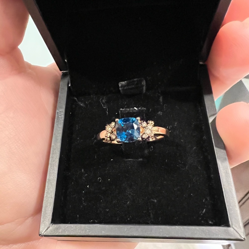 Levian Size 7 Blue Topaz Chocolate Diamond Strawberry Rose Gold Ring